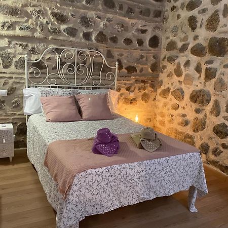 Domus Alfileritos Apartment Toledo Exterior photo